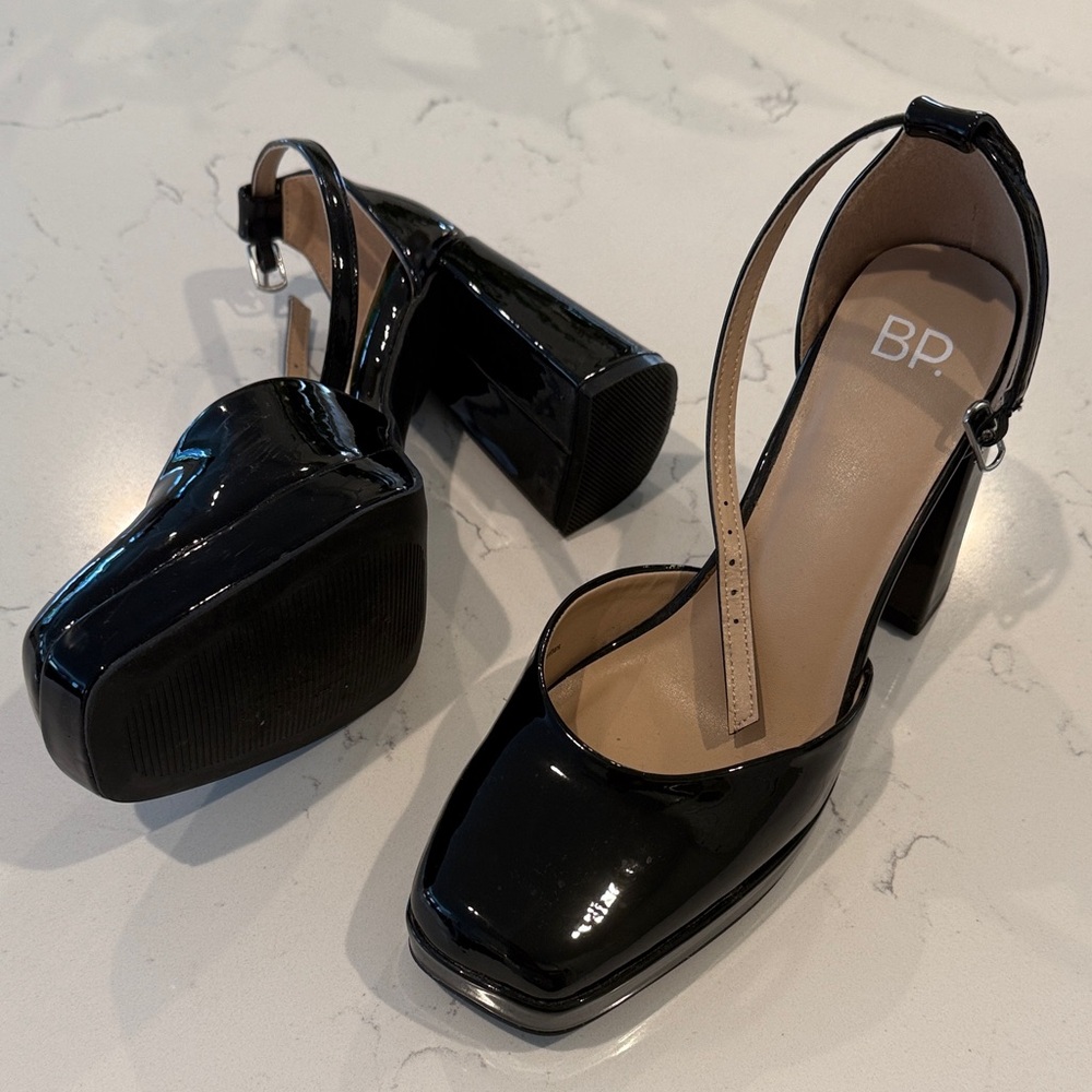 BP patent leather shoes Shiny Black Women's Sz 6 Heels platform block pumps